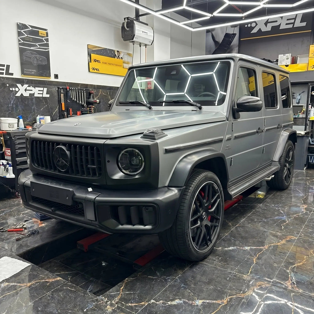 The Complete Facelift Guide: Transforming W463 and W464 Platforms to W465 G63 AMG Specifications