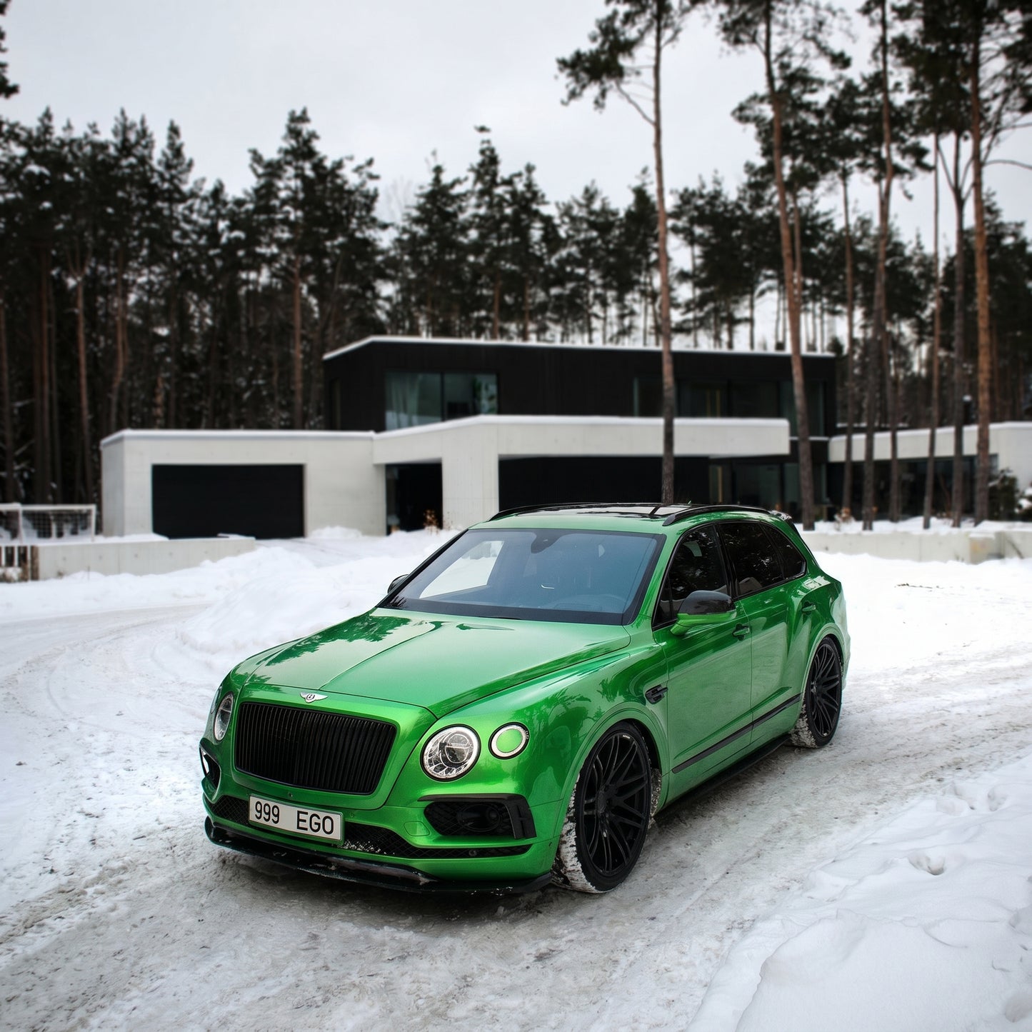 Carbon Ceramic Rotors and Brake Pads for the Bentley Bentayga