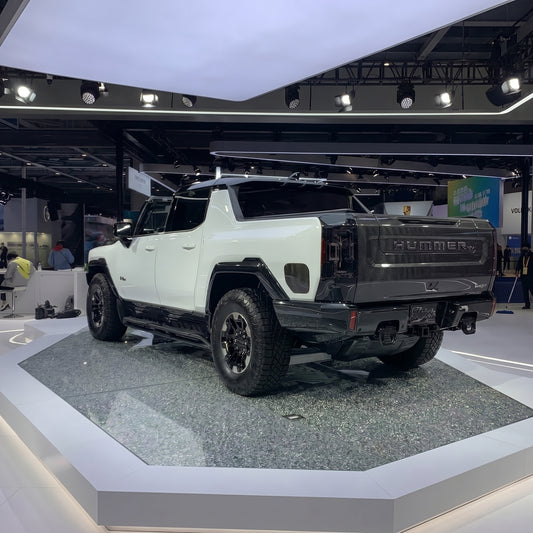 Carbon Fiber Tailgate – GMC Hummer EV