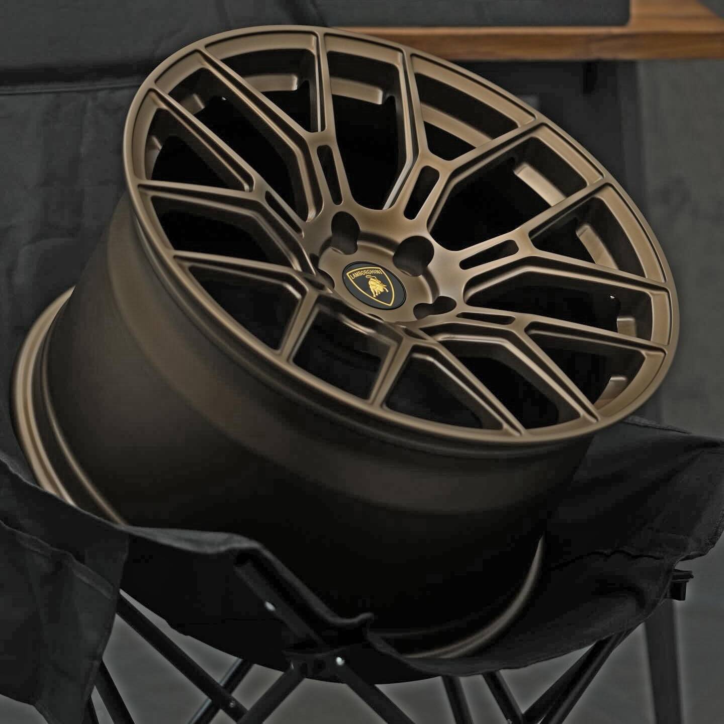 OEM Lamborghini Huracan Wheels | Sterrato