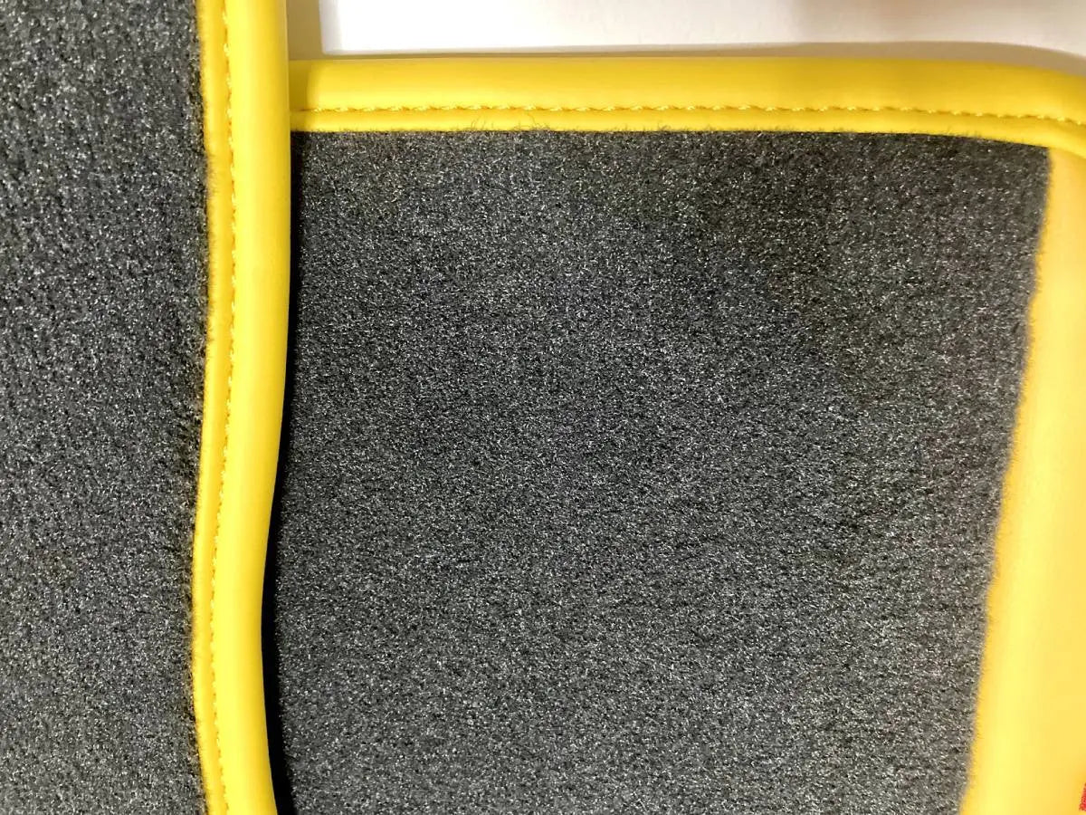 Ferrari SF90 Stradale Floor Mats Players Club Cars