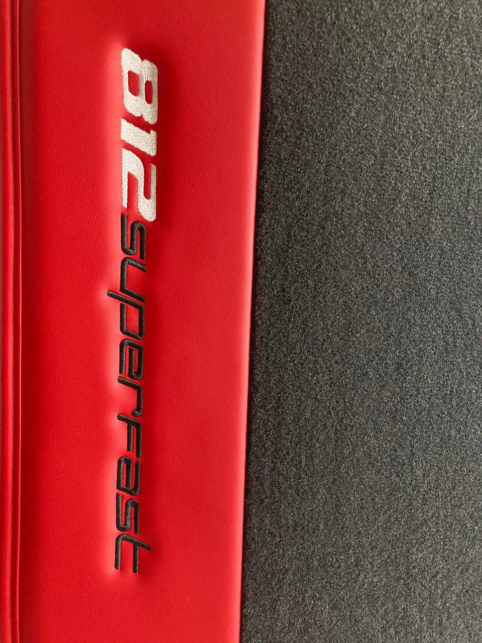 Ferrari 812 Superfast Floor Mats Players Club Cars
