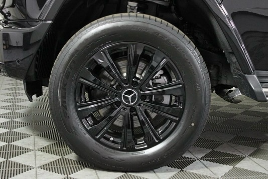 Black on Black 2025 G-Wagon For Sale